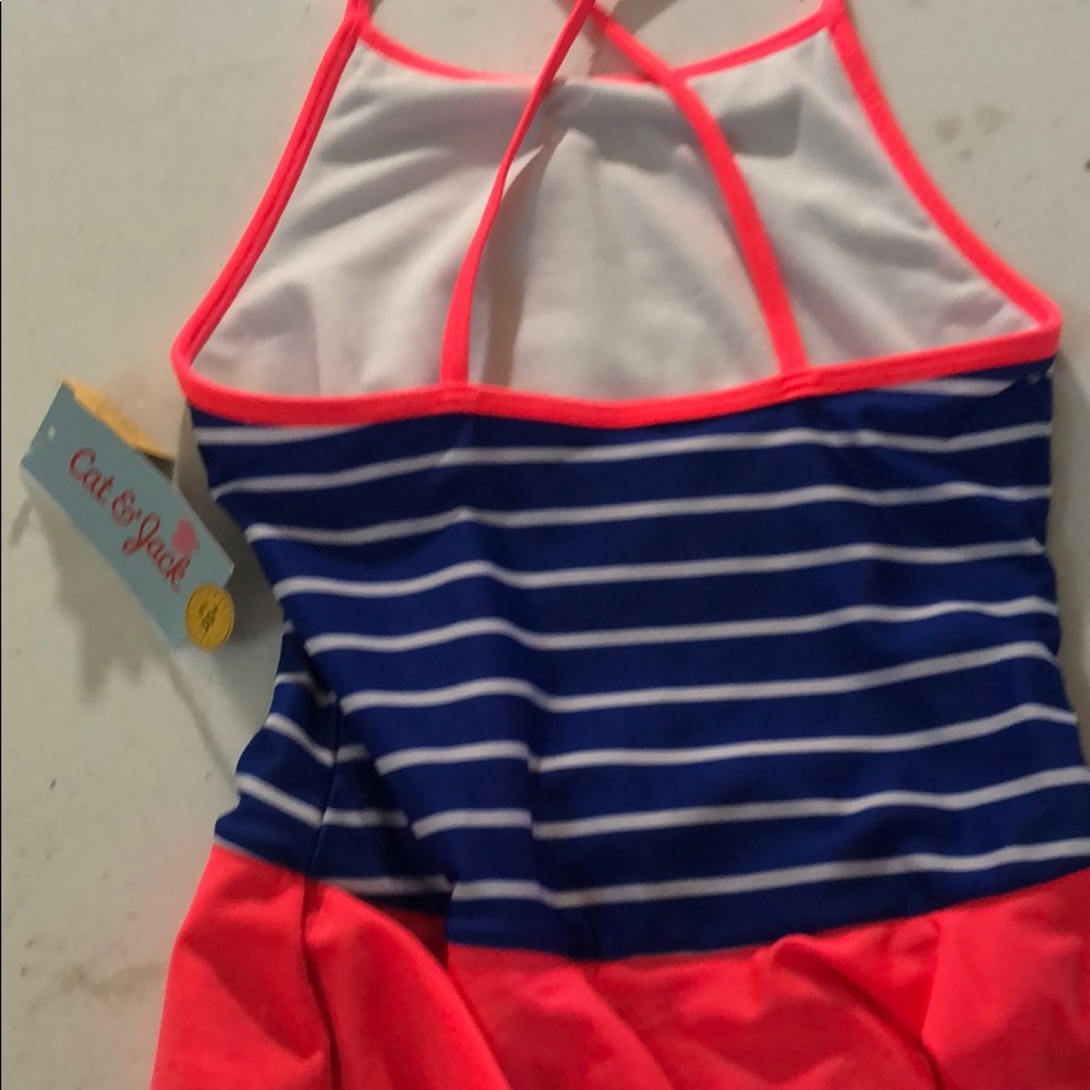 Swimsuit - Picture 2 of 4